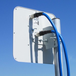 Антенна 3G/4G PETRA BB MIMO 2x2 (Панельная, 2 х 13-15 дБ) фото 10 | GSM-Репитеры.РУ Антенна 3G/4G PETRA BB MIMO 2x2 (Панельная, 2 х 13-15 дБ) фото 10