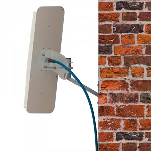 Антенна 3G/4G PETRA BB PS70 (Секторная, 14 дБ) фото 5 | GSM-Репитеры.РУ Антенна 3G/4G PETRA BB PS70 (Секторная, 14 дБ) фото 5