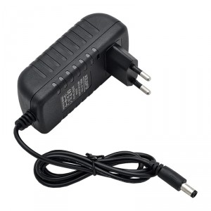 Блок питания 12В 3А (штекер 5.5 x 2.5) для репитеров Baltic Signal 65 дБ фото 2 | GSM-Репитеры.РУ Блок питания 12В 3А (штекер 5.5 x 2.5) для репитеров Baltic Signal 65 дБ фото 2