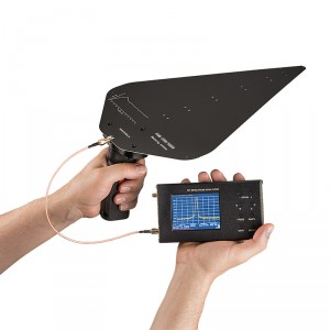 Измерительная антенна KM6-600/6000 фото 6 | GSM-Репитеры.РУ Измерительная антенна KM6-600/6000 фото 6