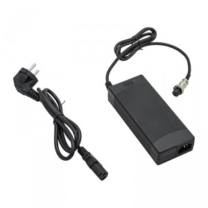 Блок питания 12В 10А (штекер GX16-2P) фото 3 | GSM-Репитеры.РУ Блок питания 12В 10А (штекер GX16-2P) фото 3