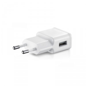 Зарядка USB сетевая 5В 1А фото 1 | GSM-Репитеры.РУ Зарядка USB сетевая 5В 1А фото 1