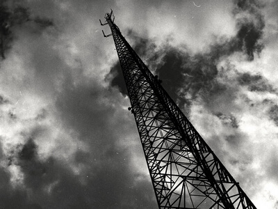 Почему в офисе тихо?