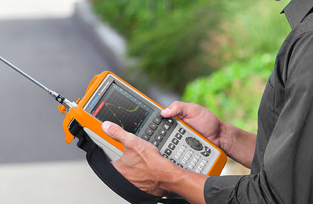 Анализаторы спектра и измерители мощности