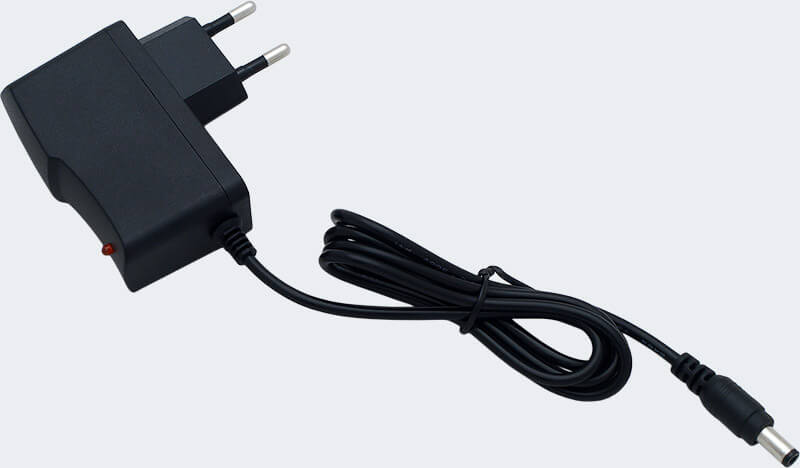 В большинстве случаев репитер не включается из-за проблем с блоком питания